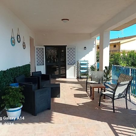 トラビーア La Cycas Bed & Breakfast エクステリア 写真