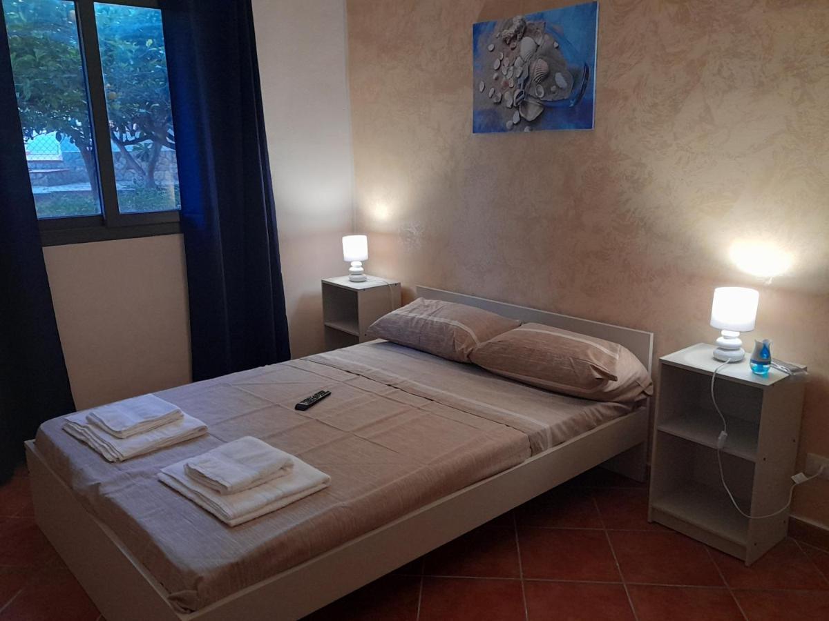 トラビーア La Cycas Bed & Breakfast エクステリア 写真